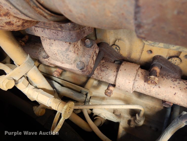 image for item IT9333 2004 Caterpillar D6N  dozer