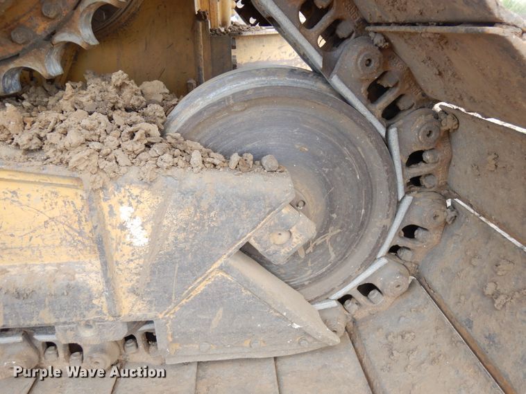 image for item IT9333 2004 Caterpillar D6N  dozer