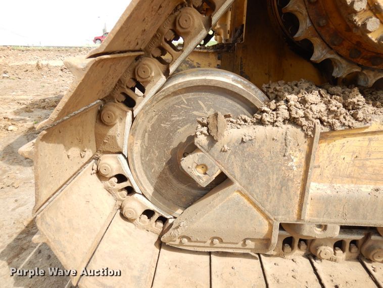 image for item IT9333 2004 Caterpillar D6N  dozer