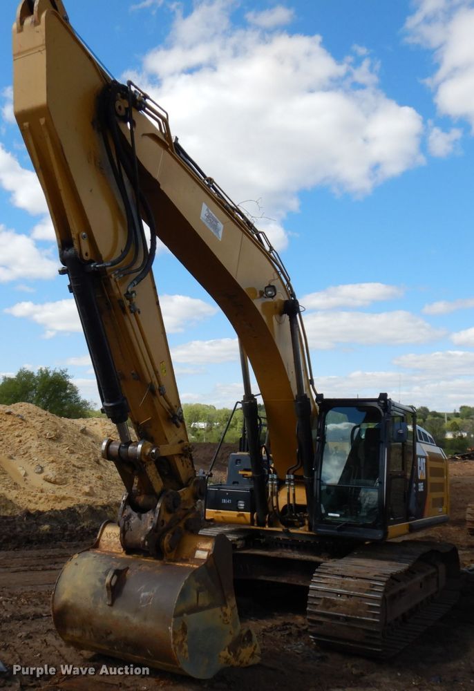image for item IT9334 2013 Caterpillar 336E L  excavator