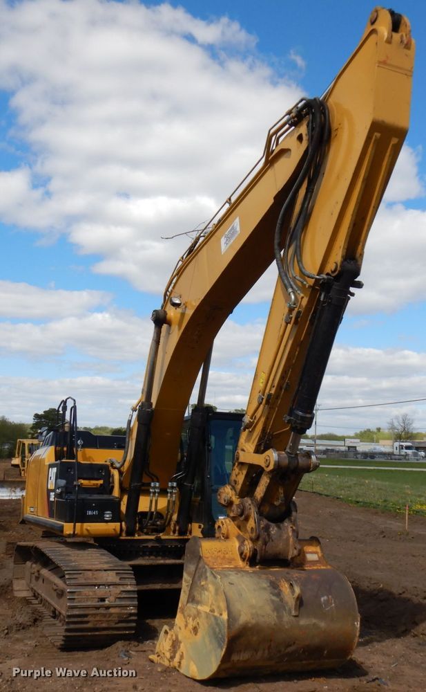 image for item IT9334 2013 Caterpillar 336E L  excavator
