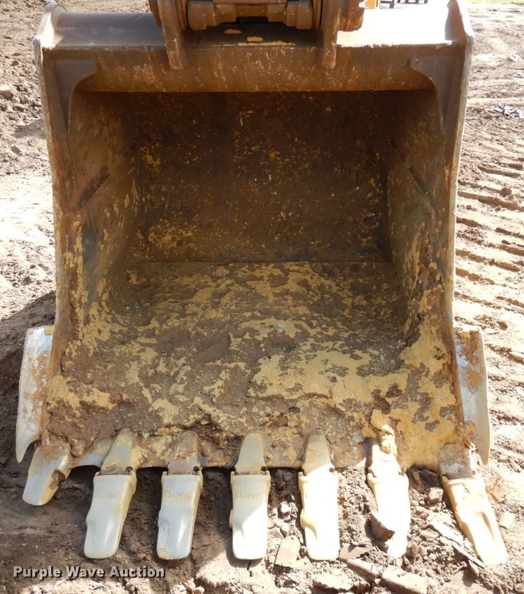 image for item IT9334 2013 Caterpillar 336E L  excavator