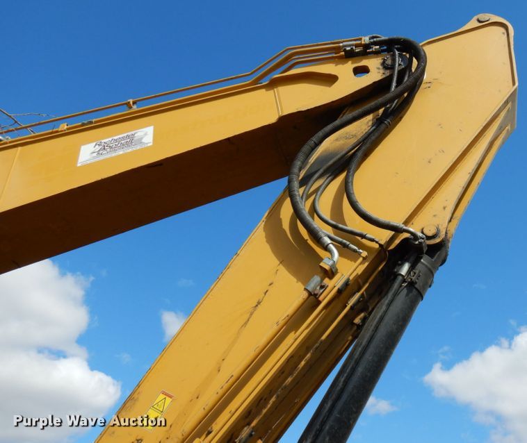image for item IT9334 2013 Caterpillar 336E L  excavator