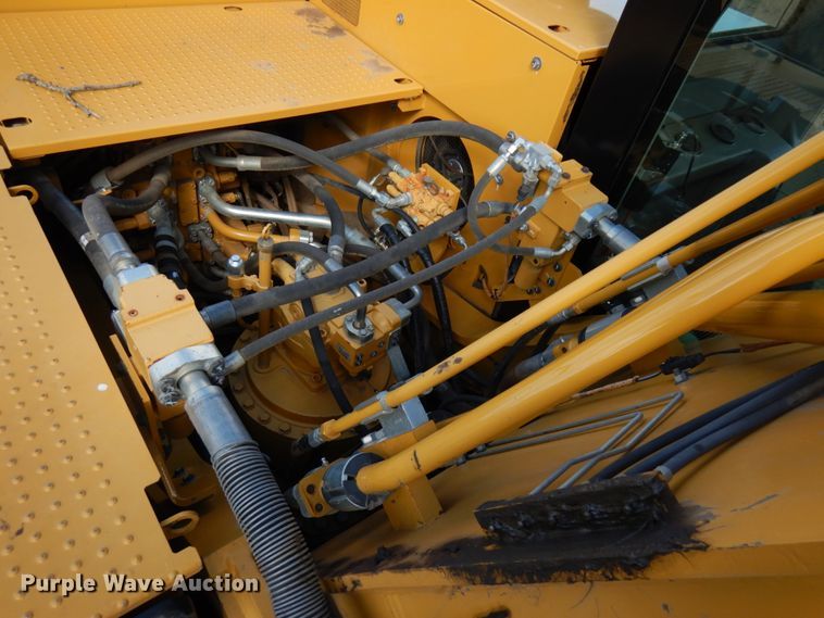 image for item IT9334 2013 Caterpillar 336E L  excavator