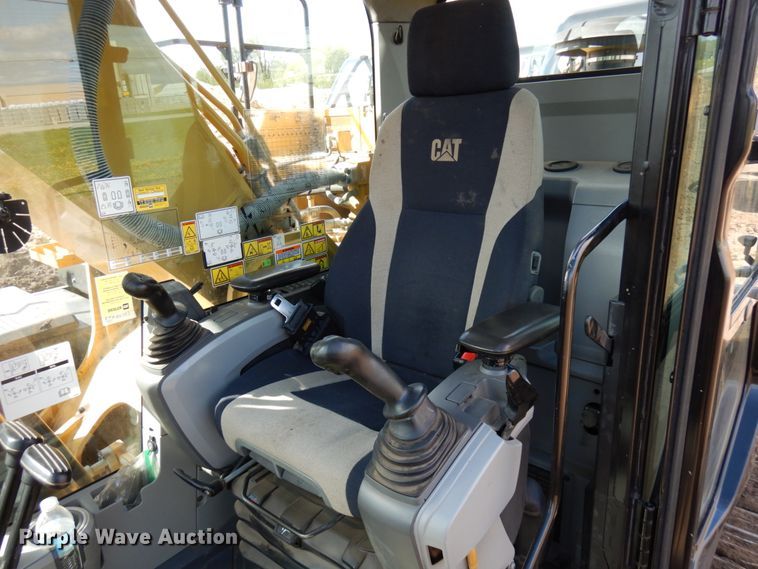 image for item IT9334 2013 Caterpillar 336E L  excavator