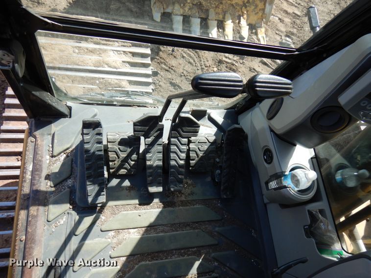 image for item IT9334 2013 Caterpillar 336E L  excavator