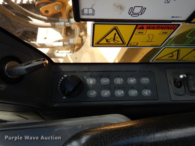 image for item IT9334 2013 Caterpillar 336E L  excavator