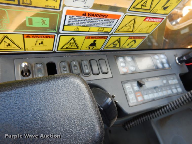 image for item IT9334 2013 Caterpillar 336E L  excavator