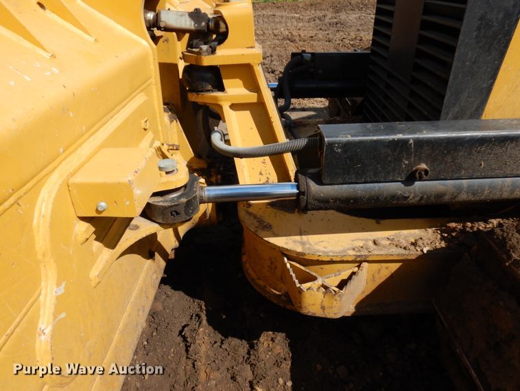 image for item IT9335 2015 Caterpillar D6K2  dozer
