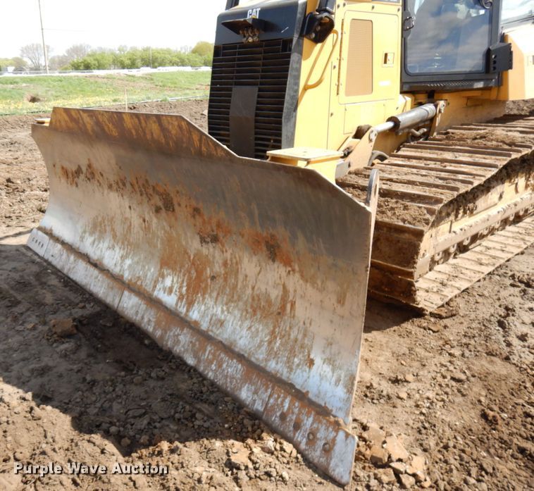 image for item IT9335 2015 Caterpillar D6K2  dozer