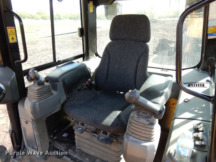 image for item IT9335 2015 Caterpillar D6K2  dozer