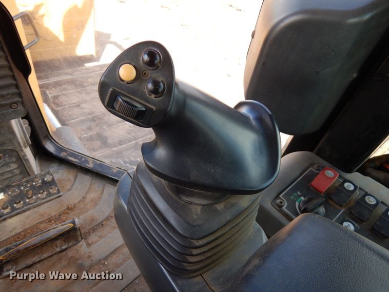 image for item IT9335 2015 Caterpillar D6K2  dozer