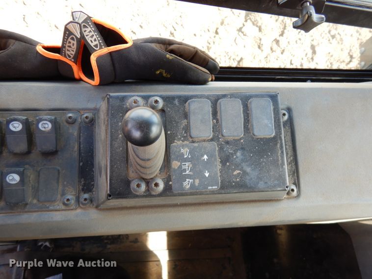 image for item IT9335 2015 Caterpillar D6K2  dozer