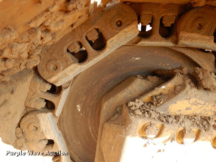 image for item IT9335 2015 Caterpillar D6K2  dozer