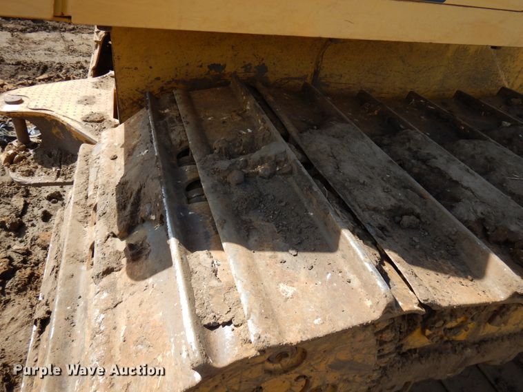 image for item IT9335 2015 Caterpillar D6K2  dozer