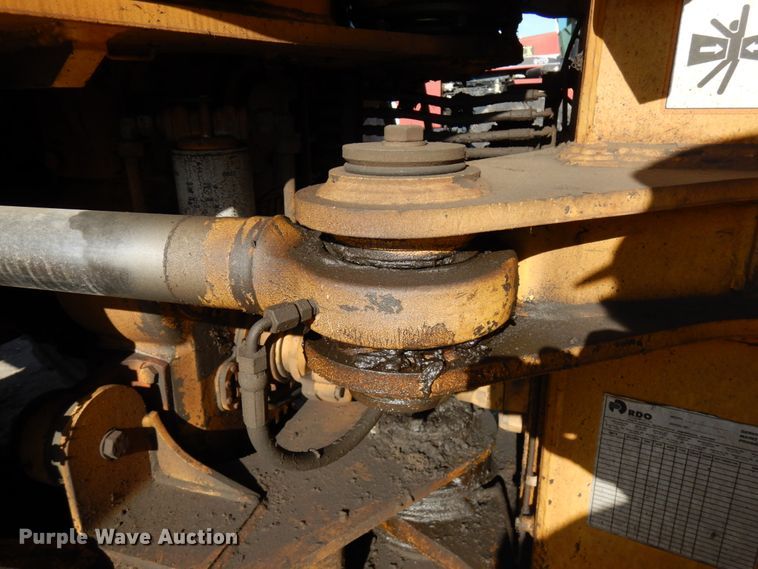 image for item IT9356 2006 John Deere 350D  haul truck