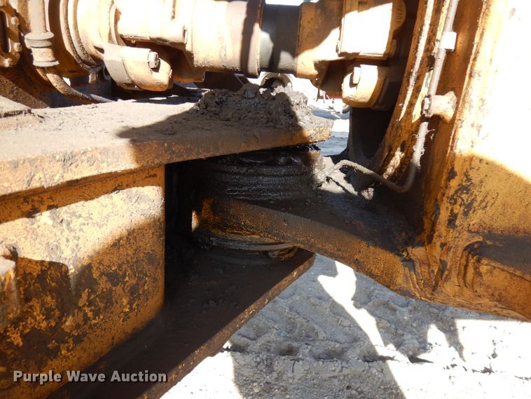 image for item IT9356 2006 John Deere 350D  haul truck