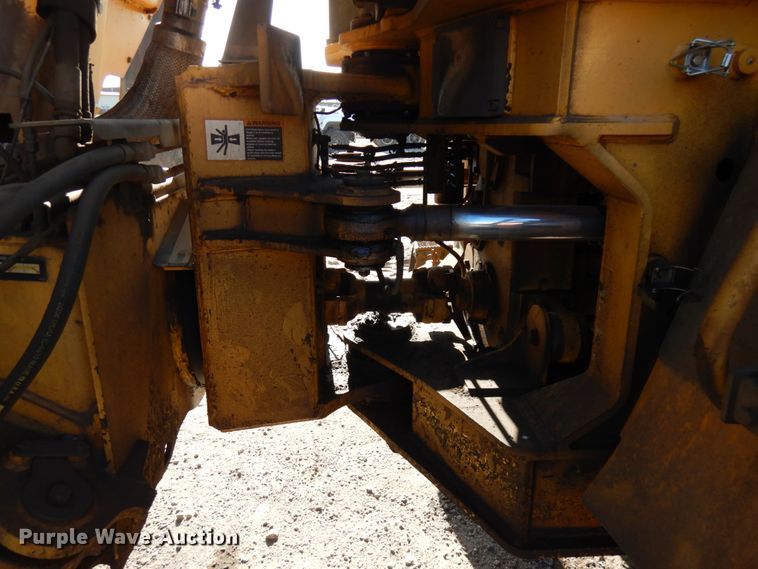 image for item IT9356 2006 John Deere 350D  haul truck