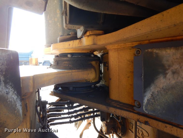 image for item IT9356 2006 John Deere 350D  haul truck