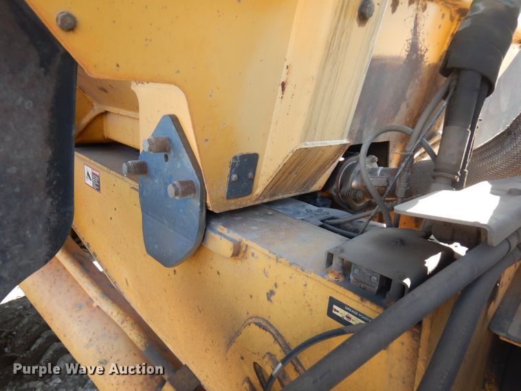 image for item IT9356 2006 John Deere 350D  haul truck