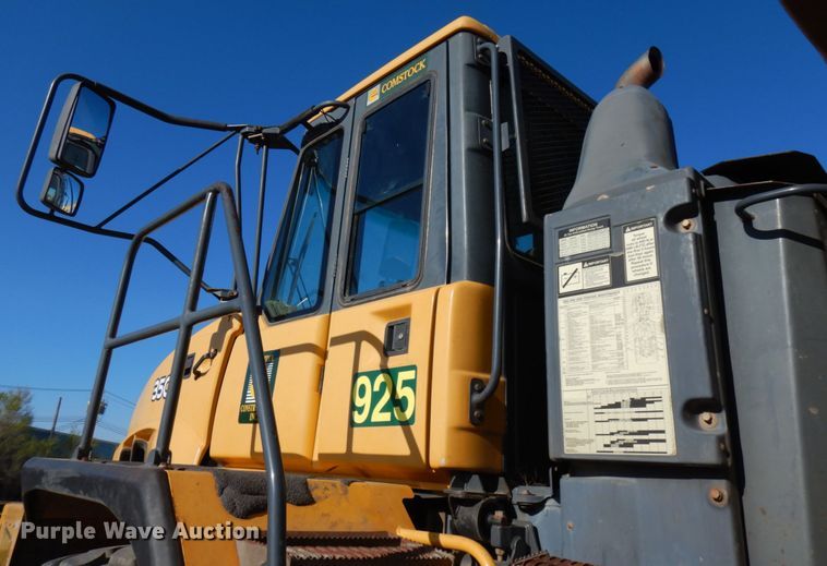 image for item IT9356 2006 John Deere 350D  haul truck