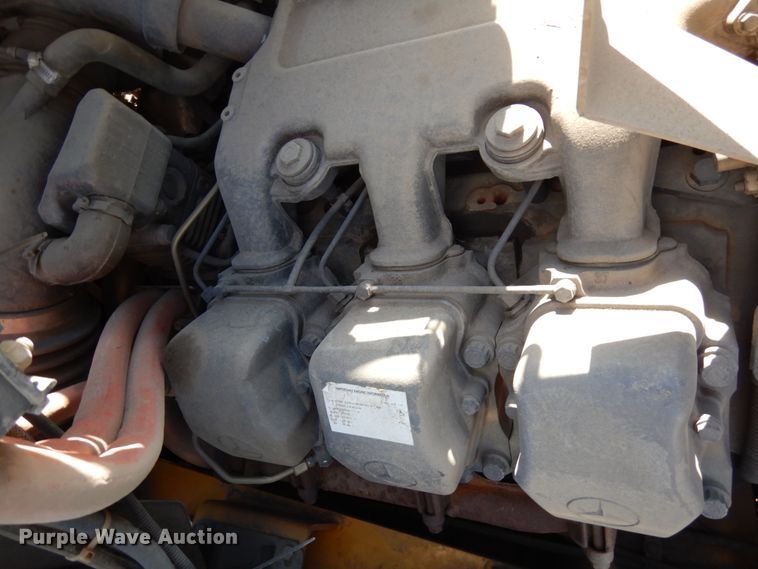 image for item IT9356 2006 John Deere 350D  haul truck