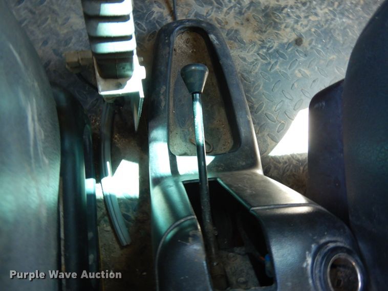image for item IT9361 2005 Chevrolet C8500  digger derrick truck