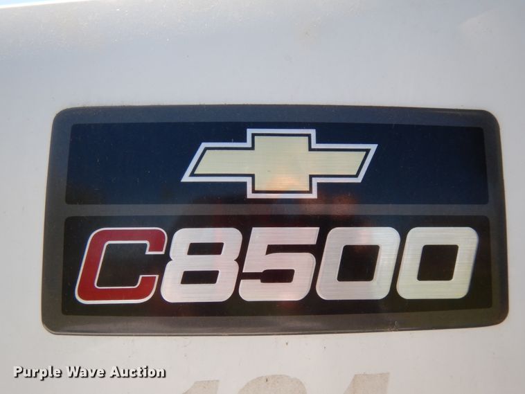 image for item IT9361 2005 Chevrolet C8500  digger derrick truck