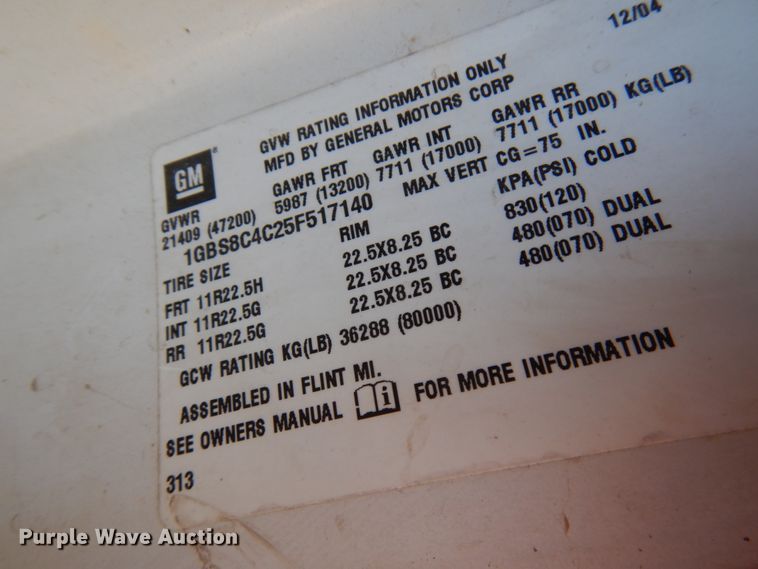 image for item IT9361 2005 Chevrolet C8500  digger derrick truck