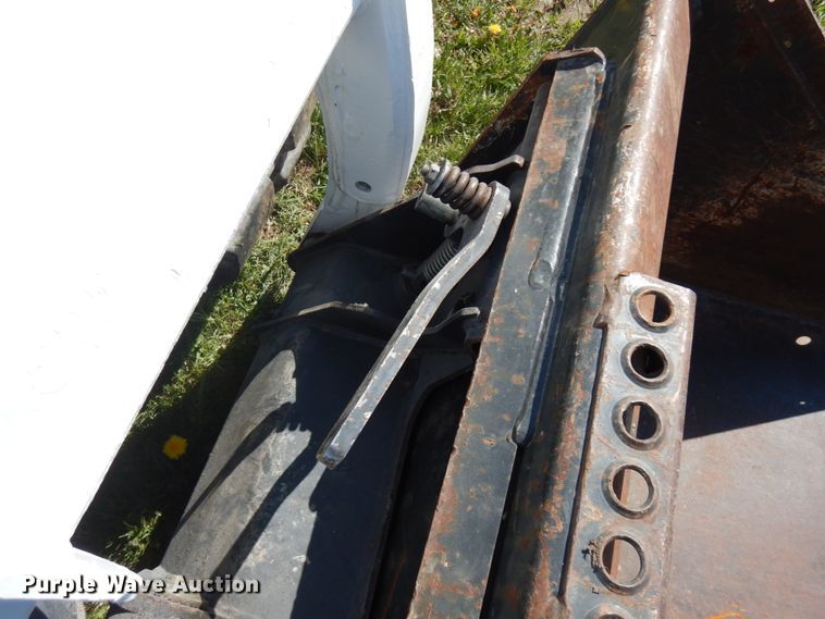 image for item IT9375 2008 Bobcat T140  tracked skid steer loader