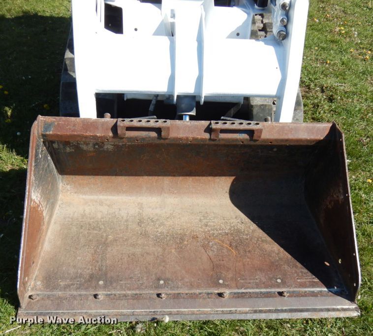 image for item IT9375 2008 Bobcat T140  tracked skid steer loader