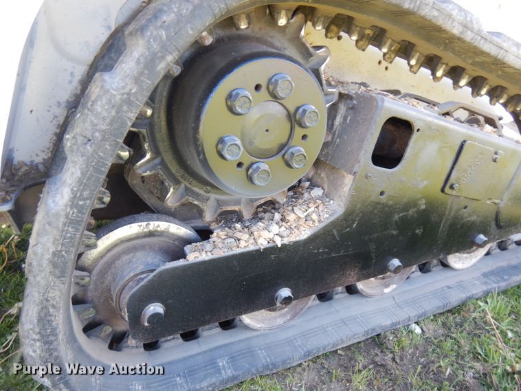 image for item IT9375 2008 Bobcat T140  tracked skid steer loader