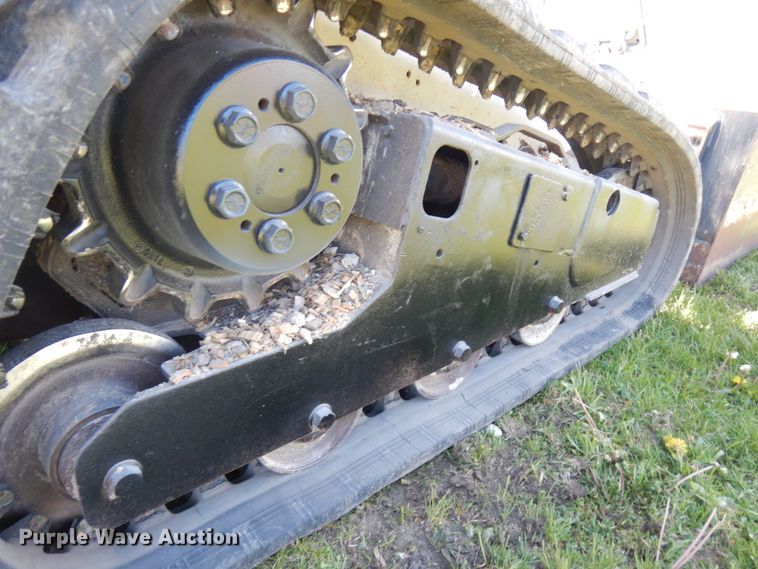 image for item IT9375 2008 Bobcat T140  tracked skid steer loader