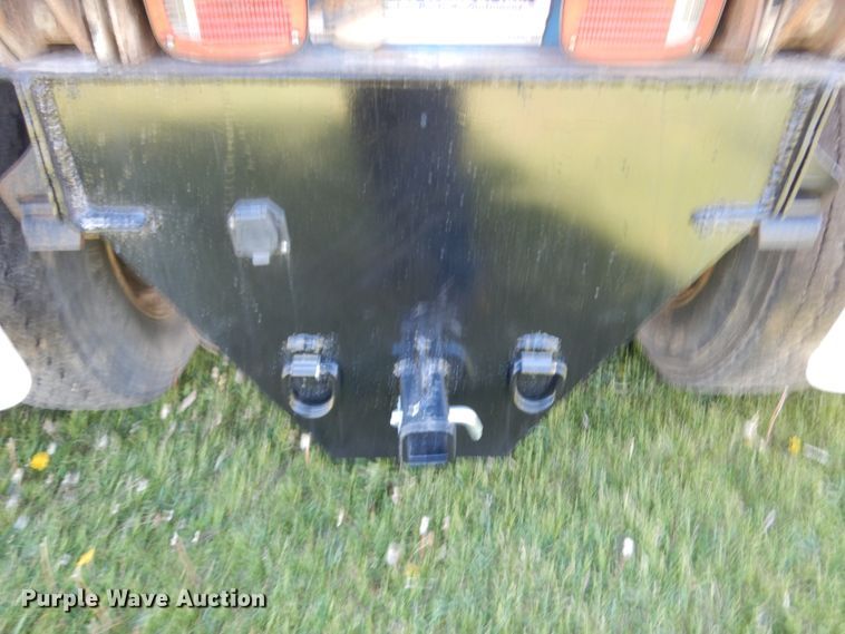 image for item IT9376 1990 International 8100  dump truck