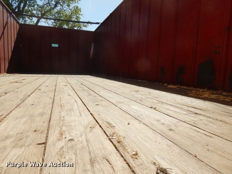 image for item IT9376 1990 International 8100  dump truck