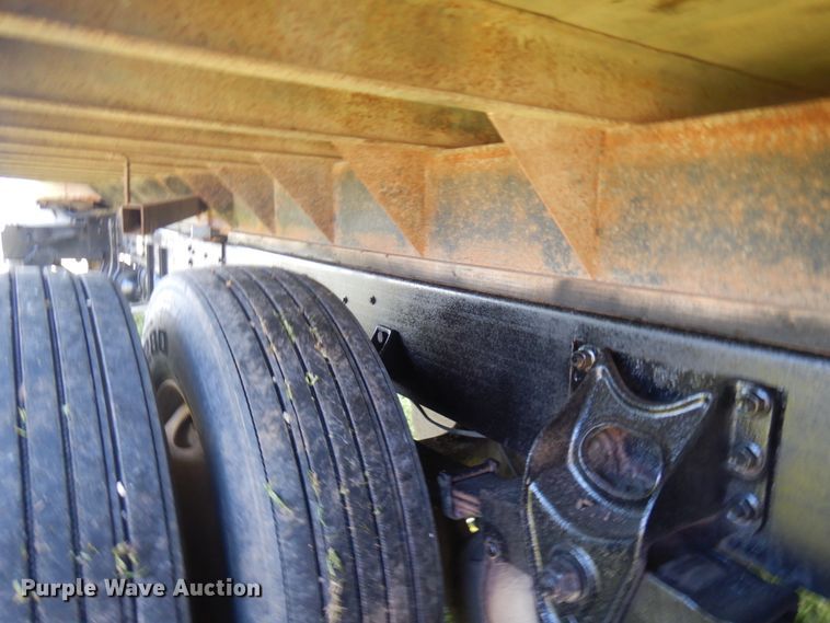 image for item IT9376 1990 International 8100  dump truck