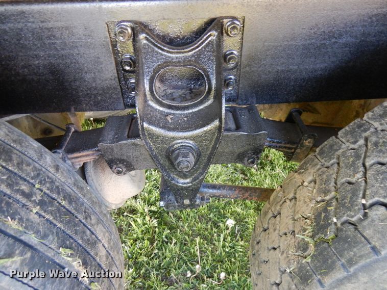 image for item IT9376 1990 International 8100  dump truck