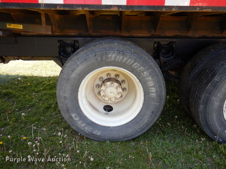 image for item IT9376 1990 International 8100  dump truck