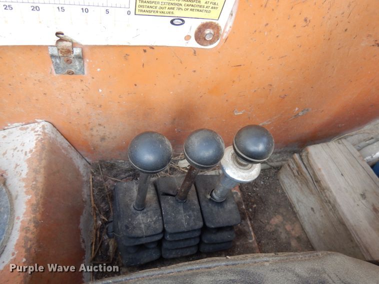 image for item IT9405 1999 Lull 1044C-54  telehandler