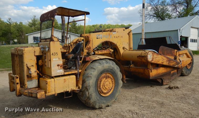 image for item IT9410 1965 International 270  scraper