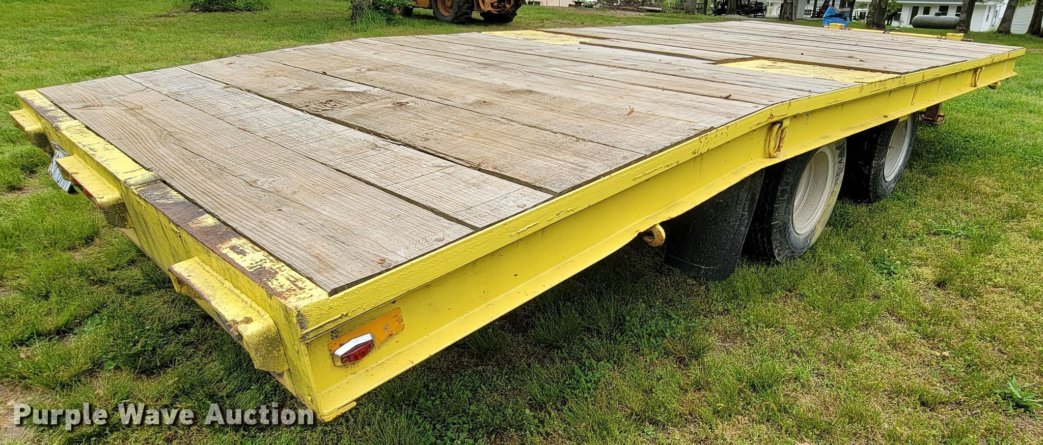 1979 Leland TTL12DB tilt deck equipment trailer in Buffalo, MO Item