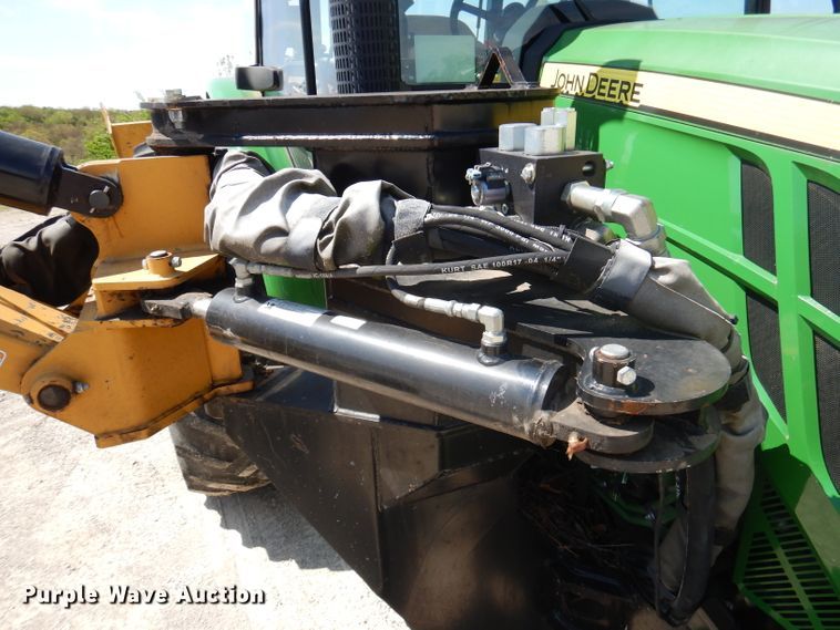 image for item DA5294 2011 John Deere 5085M  tractor