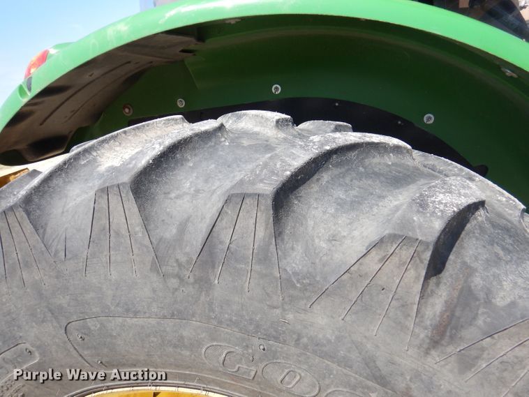 image for item DA5294 2011 John Deere 5085M  tractor