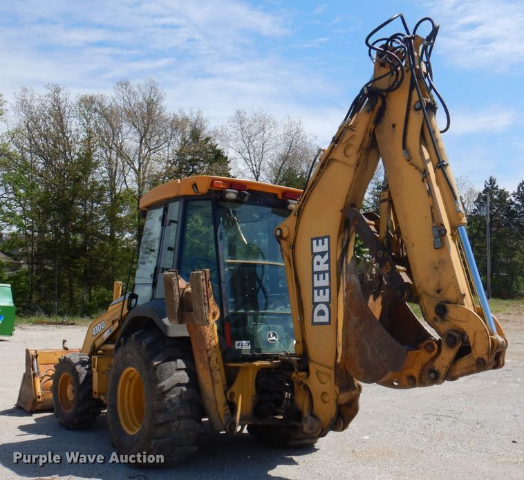 image for item DA5295 2004 John Deere 410G  backhoe