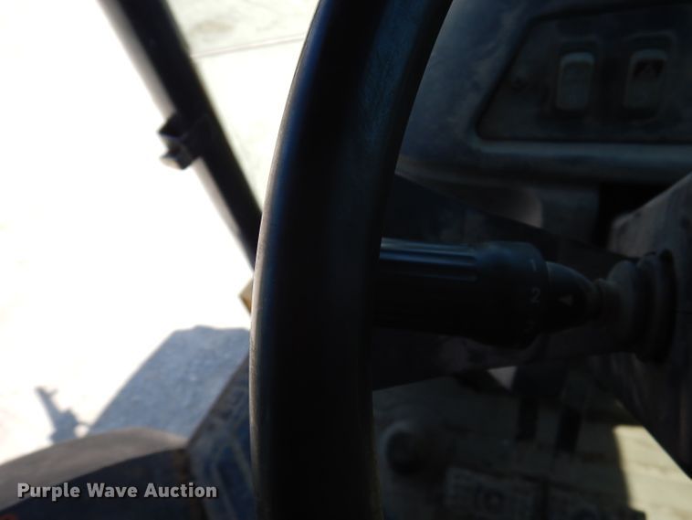 image for item DA5295 2004 John Deere 410G  backhoe