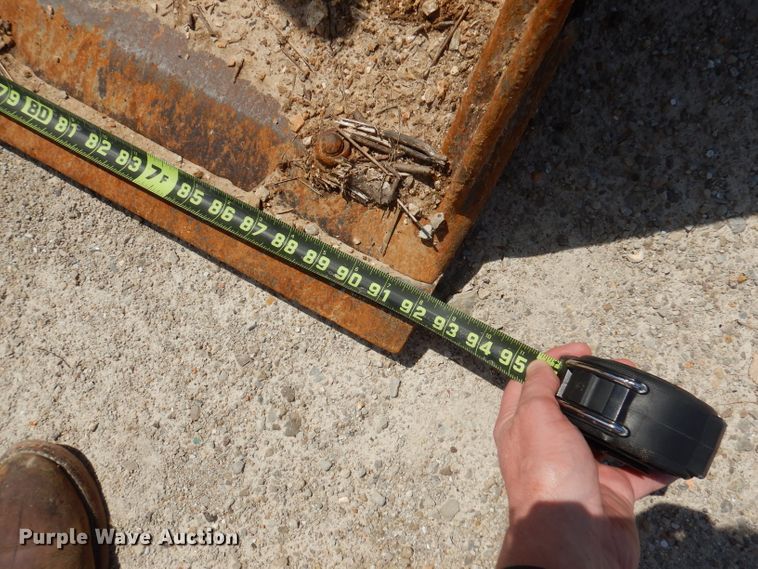 image for item DA5295 2004 John Deere 410G  backhoe