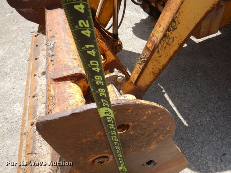 image for item DA5295 2004 John Deere 410G  backhoe