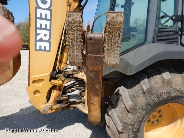 image for item DA5295 2004 John Deere 410G  backhoe
