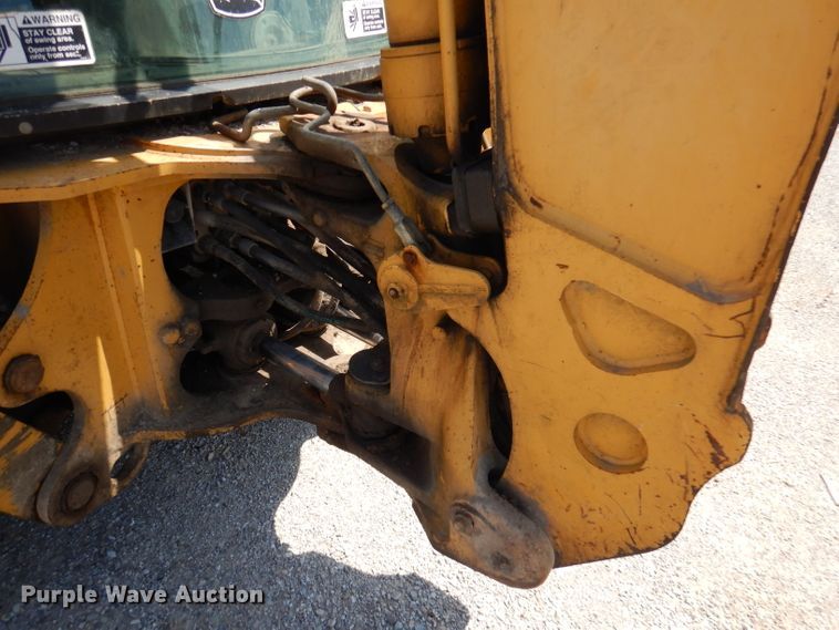 image for item DA5295 2004 John Deere 410G  backhoe