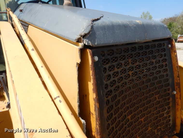 image for item DA5295 2004 John Deere 410G  backhoe